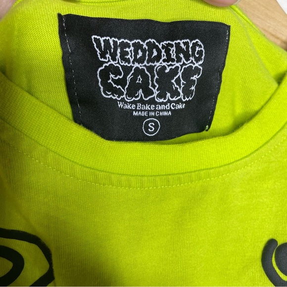 Wedding Cake Wake Bake And Cake Mens Small Graphic T-Shirt Lime Patches Smoke - Picture 3 of 12